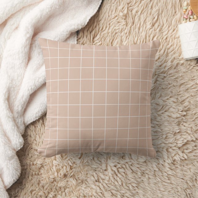 Light pink aesthetic background grid pattern throw pillow (Blanket)
