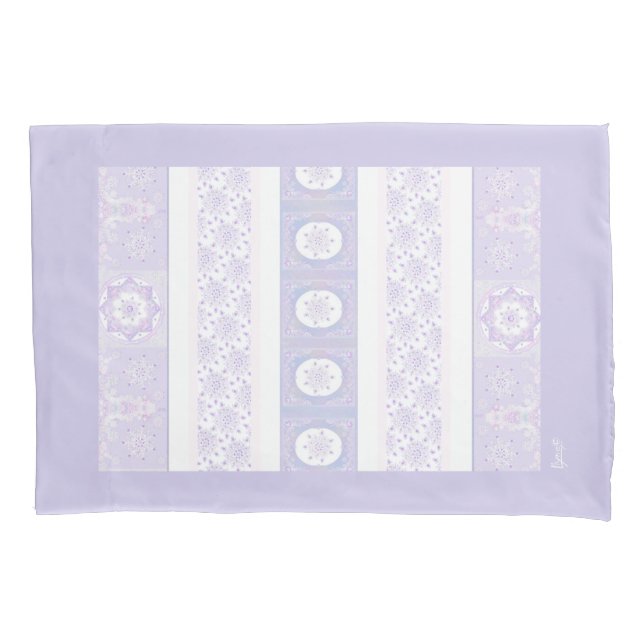 light purple snowflake & glittering heart pillow case (Front)