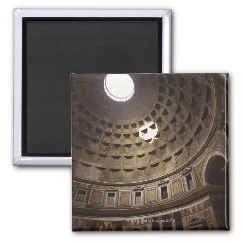Light shining through oculus in The Pantheon in Magnet