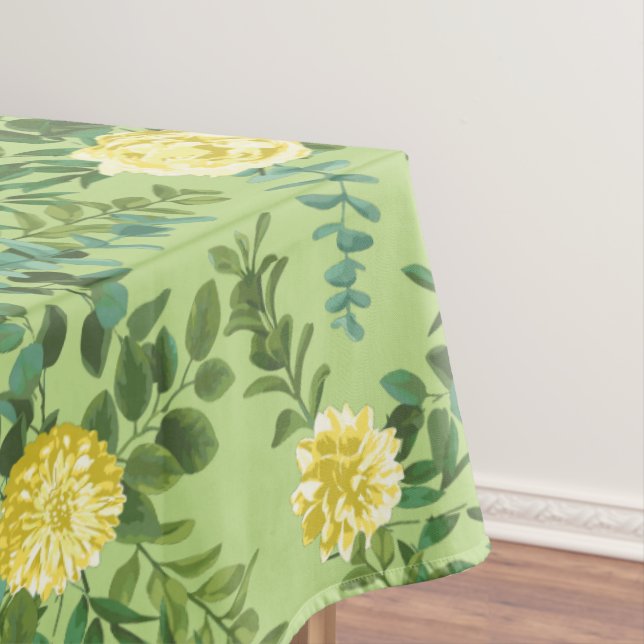 Light Yellow & Pale Green Rose Floral Wedding Tablecloth (In Situ)