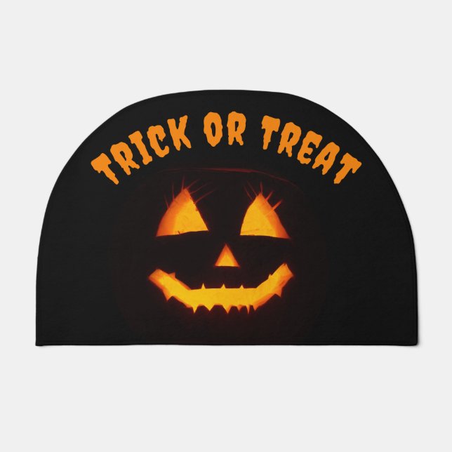 Lighted Jack O Lantern Trick or Treat Doormat (Front)