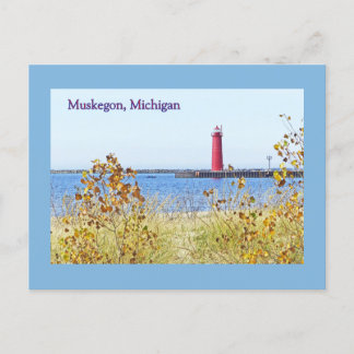 LIGHTHOUSE, MUSKEGON, MICHIGAN Postcard