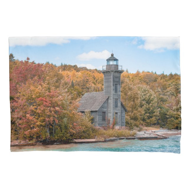 Lighthouses | Grand Island East Channel Light Pillow Case (Front)