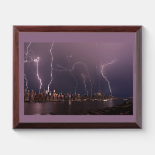 Lightning bolts hit Manhattan's tallest buildings Award Plaque