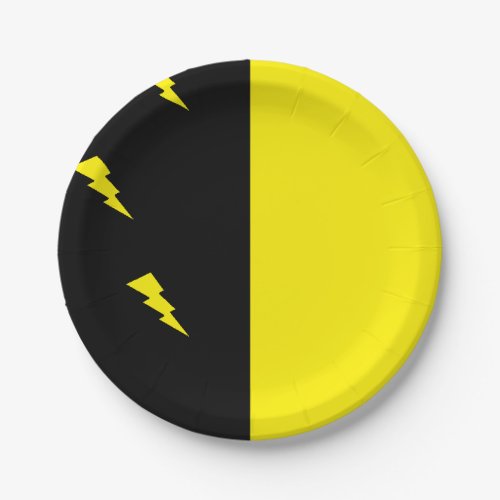 Lightning bolts pattern paper plates