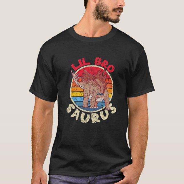 Lil Bro Saurus I Stegosaurus Stenops I Family Matc T-Shirt (Front)