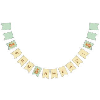 Lil Lily's Festive Green Bash Bunting Flags
