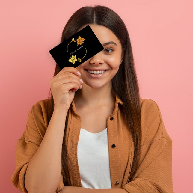 Lila Circles Golden Foil Black Vip Business Card (Lila Circles Golden Foil Black Vip Business Card)