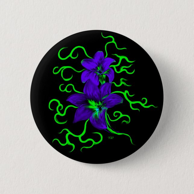 lila Lilie Blume Button (Front)