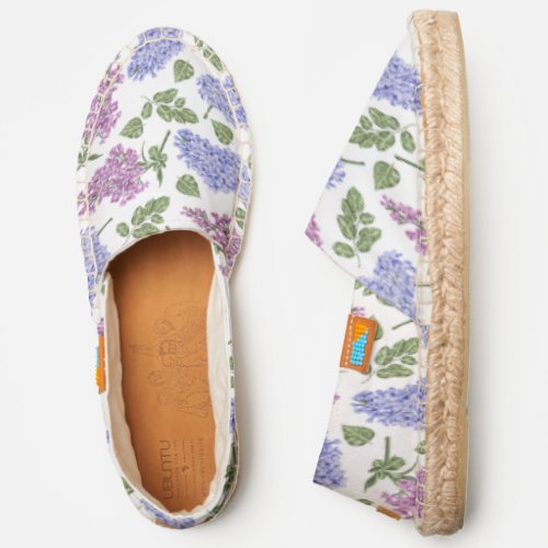Lilac flowers and leaves pattern espadrilles