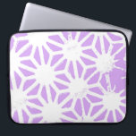 Lilac geometric pattern laptop sleeve<br><div class="desc">Lilac and white geometric pattern</div>