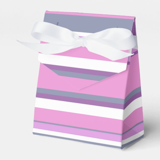 Lilac stripes favor boxes (Front Side)