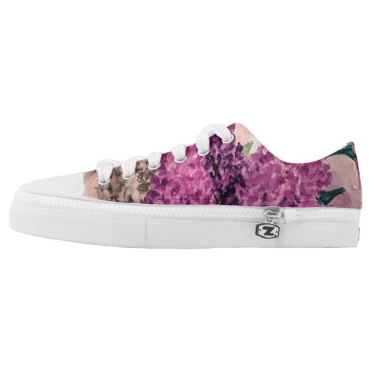 lilac tennis shoes