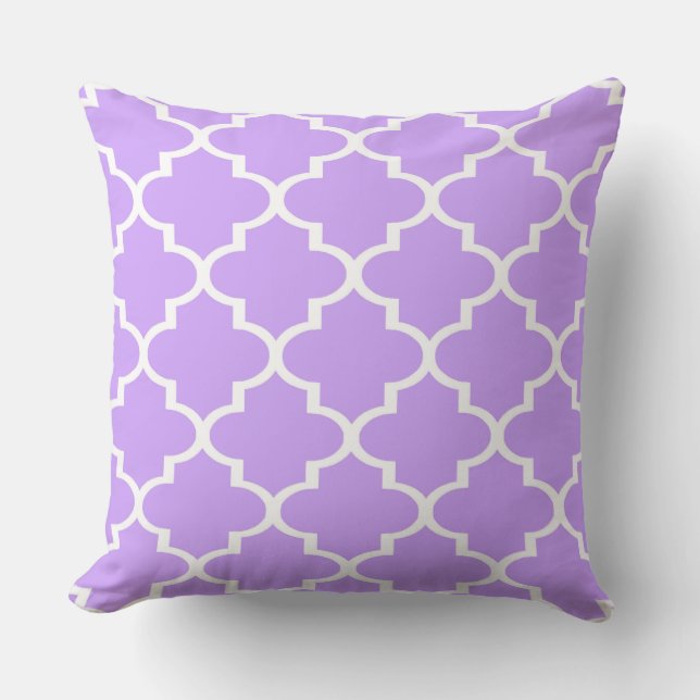 Lilac White Quatrefoil Lattice Pillow (Front)