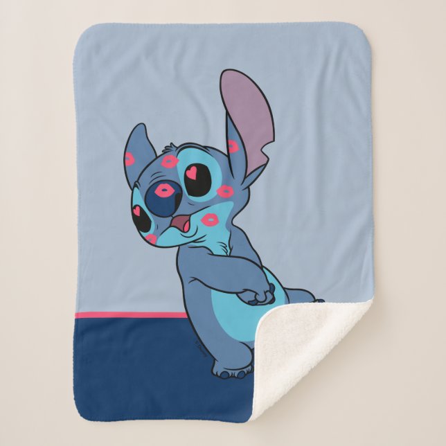 Lilo & Stitch | Stitch Valentine Kisses Sherpa Blanket (Front)