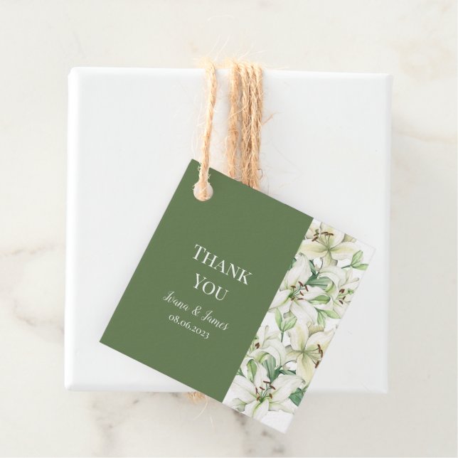 LILY Blossom Elegance Favor Tags (In Situ)