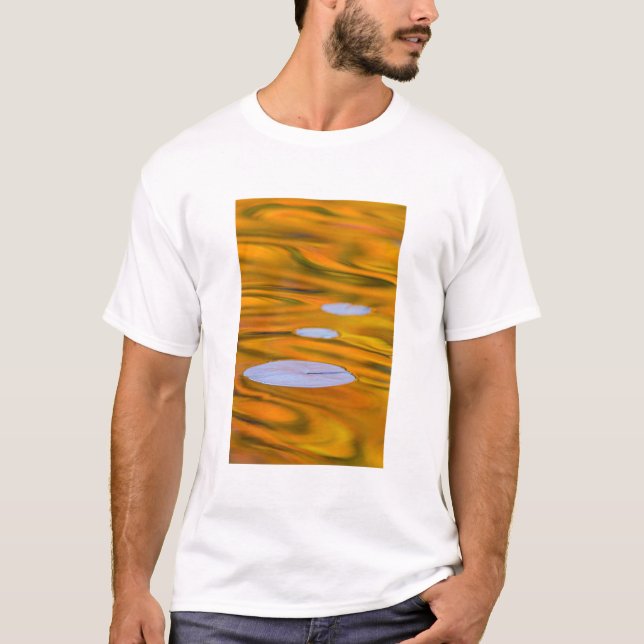 Lily pad on orange water, Canada T-Shirt (Front)