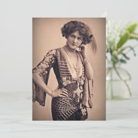 Lily Vintage Movie Star (Standing Front)