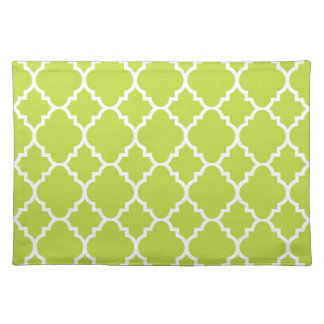 Lime Green White Quatrefoil Moroccan Pattern Placemat