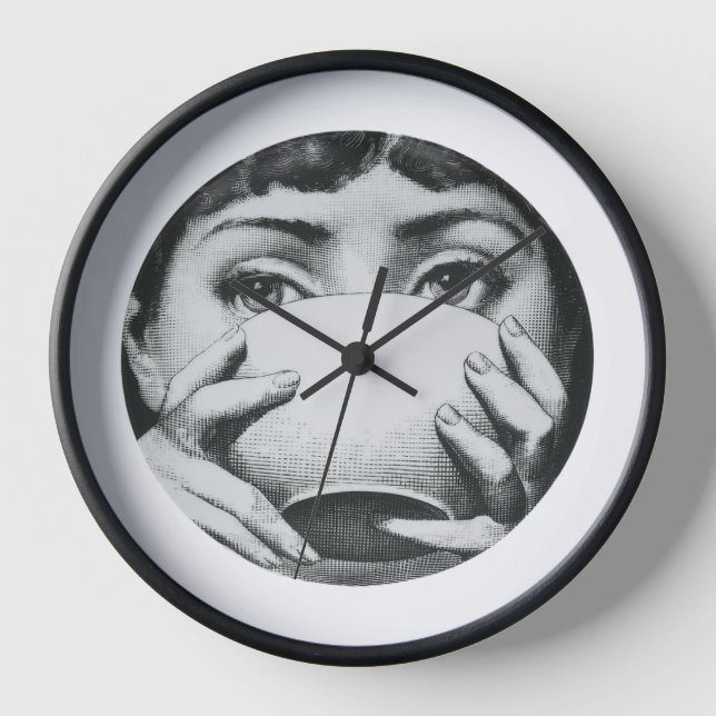 lina cavalieri clock (Front)