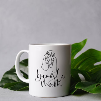 Line Art Minimalistic Beagle Mom Coffee Mug