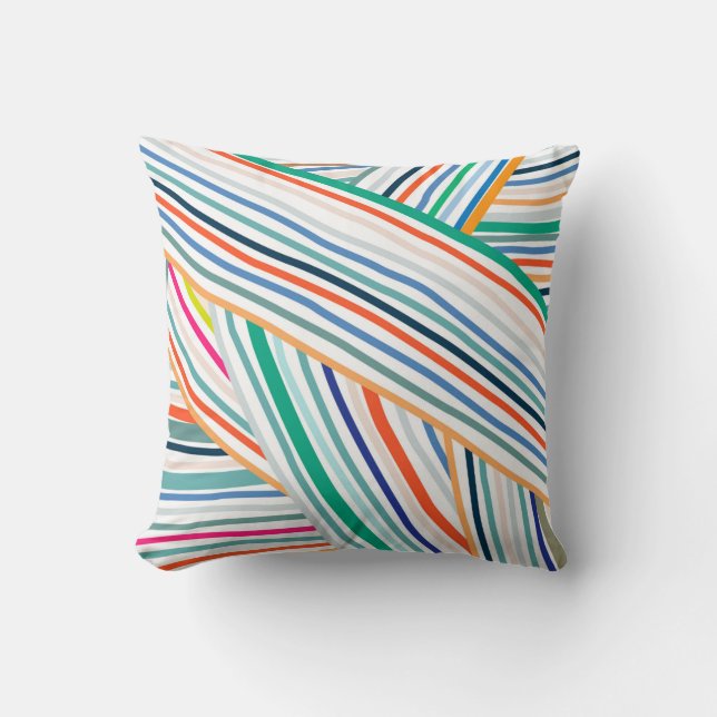 Line Pattern Throw Pillow (Front)