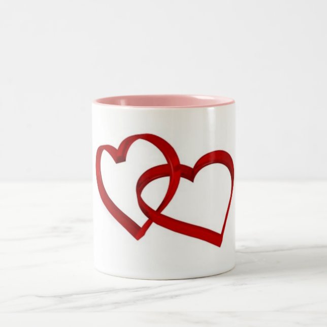 Linked Hearts Mug (Center)