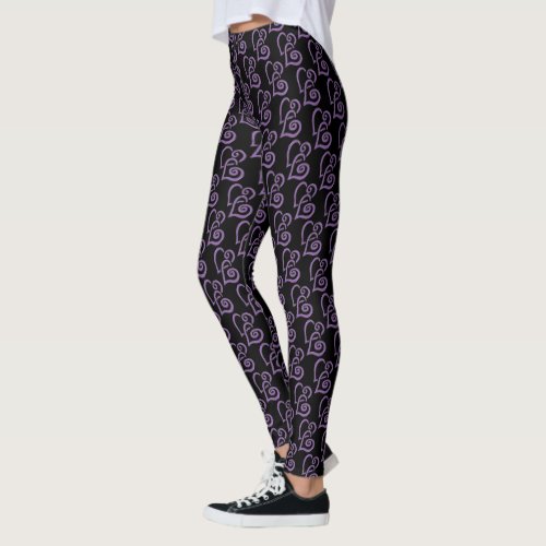 Linked  Purple Hearts Pattern Over Black Leggings