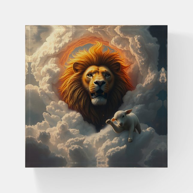 Lion and Lamb Paperweight (Front)
