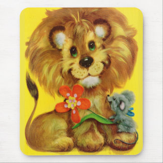 lion and mouse mouse pad