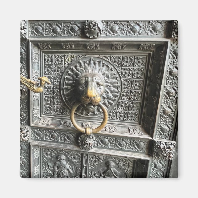 Lion door detail magnet (Front)