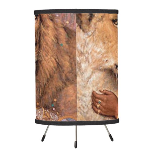 Lion Goddess Egyptian Princess Lamp (Back)