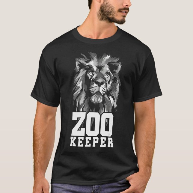 Lion Graphic Animal Keeper Zoo Keeper Animal Lover T-Shirt (Front)