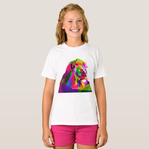 Lion head in geometric pattern T_Shirt