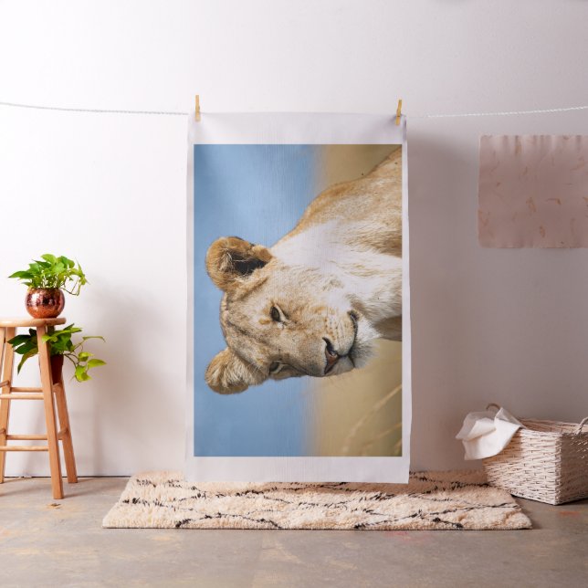 lion portrait photo fabric (In Situ)