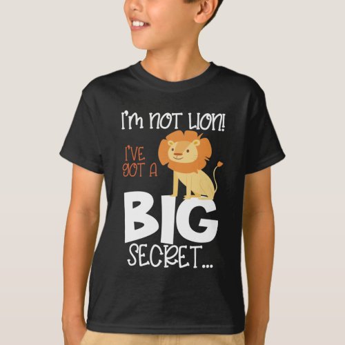 lion pregnancy announcement big brother to be T_Shirt