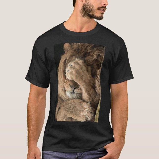 Lion T-Shirt (Front)