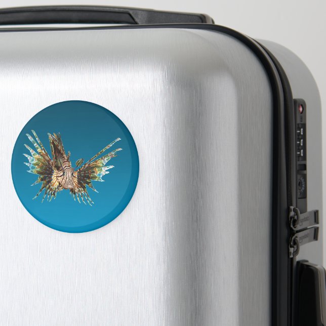 Lionfish - Abstract Design - Cut out of a photo |  Magnet (In Situ (Luggage))