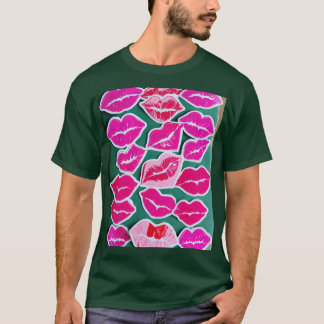 Lips Kisses Print Romantic Valentine's Day Tee. T-Shirt