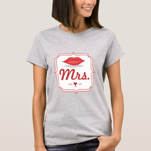 Lips Mrs Hipster Vintage Retro Bride T_Shirt