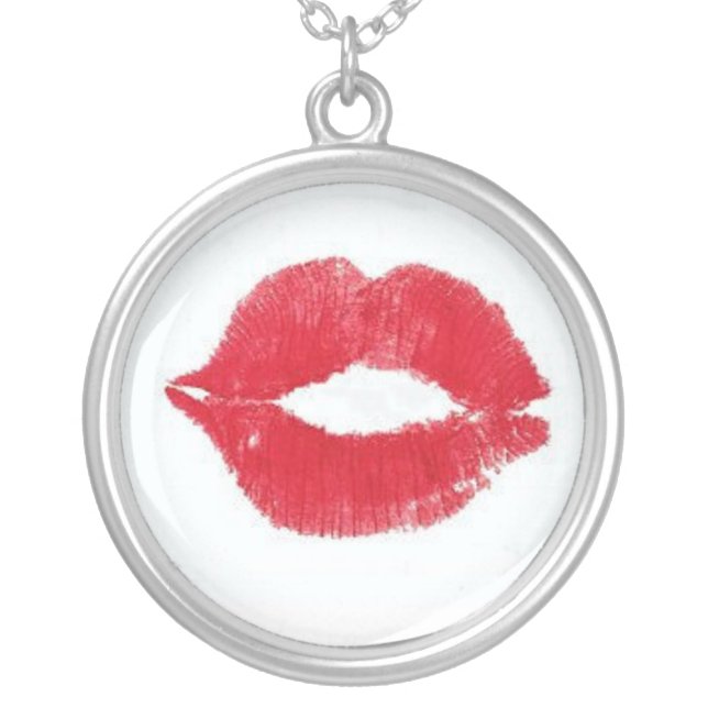 Lipstick kiss necklace (Front)
