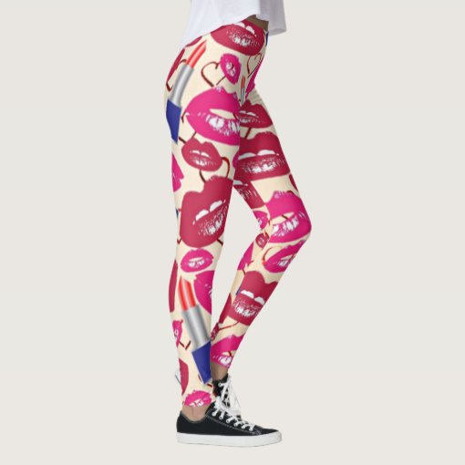 Lipstick Kisses Slender Fit Print Leggings