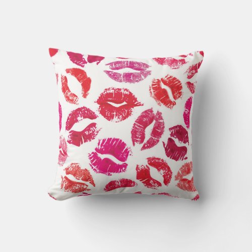 Lipstick Kisses Seamless Pattern Throw Pillow
