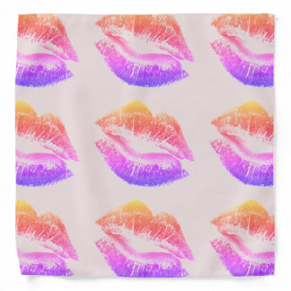 LIPSTICK LIPS KISSES PATTERN BANDANA