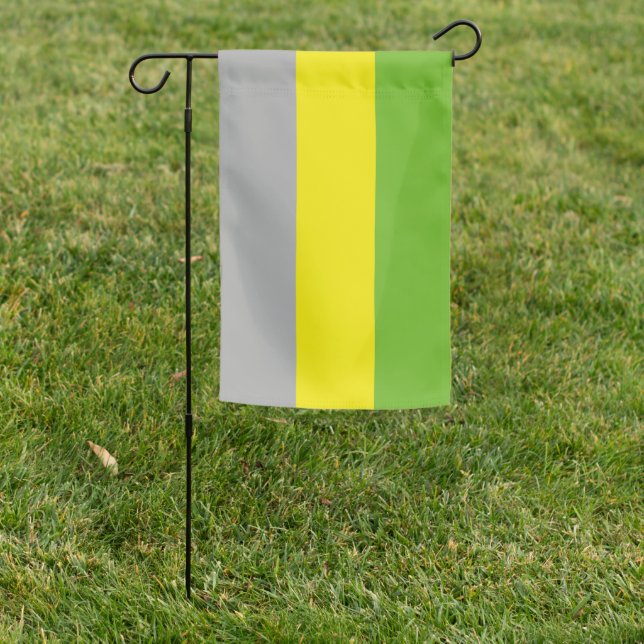 Lithromantic Pride Garden Flag (In SItu)