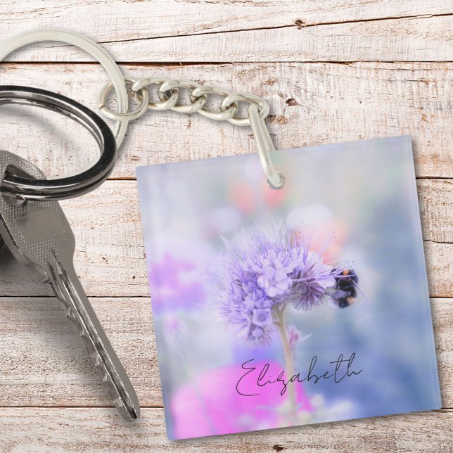 Little Bee Custom Name Keychain (Creator Uploaded)