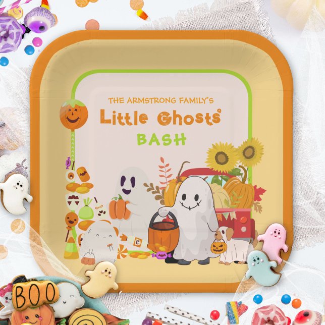 Little Ghosts Kids' Halloween Paper Plates (Little Ghosts Kids' Halloween Paper Plates ©Susanne Sachers - Sunny Mind 👻)