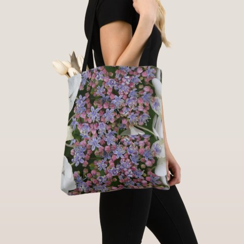 Little Hydrangea Flowers Pattern Tote Bag