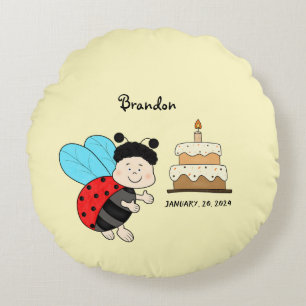 Little ladybug boy with cake round pillow