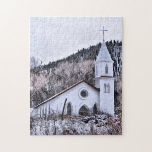 Little Mountain Town Church - 11x14 - 252 pcs Jigsaw Puzzle
